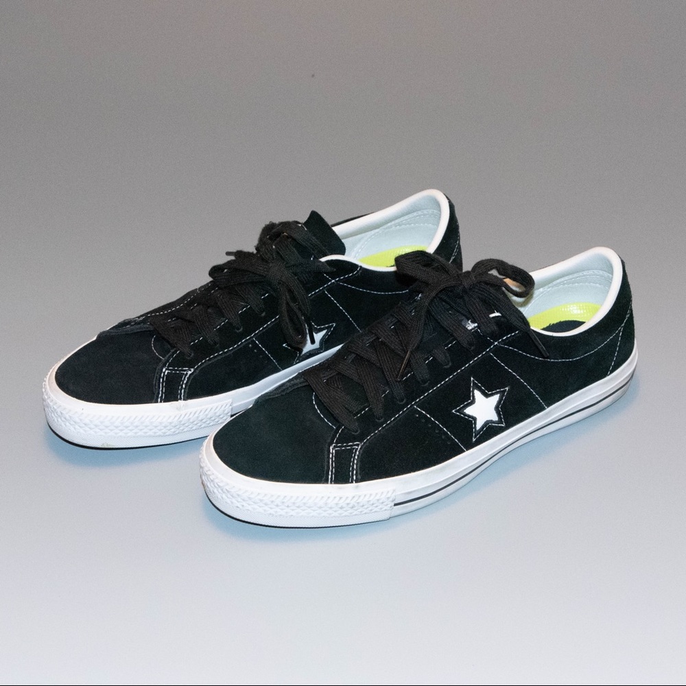 Men’s Converse One Star. Suede. Gently used.